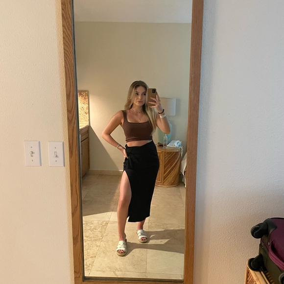 Meet your Posher, Elizabeth - Picture 6 of 9